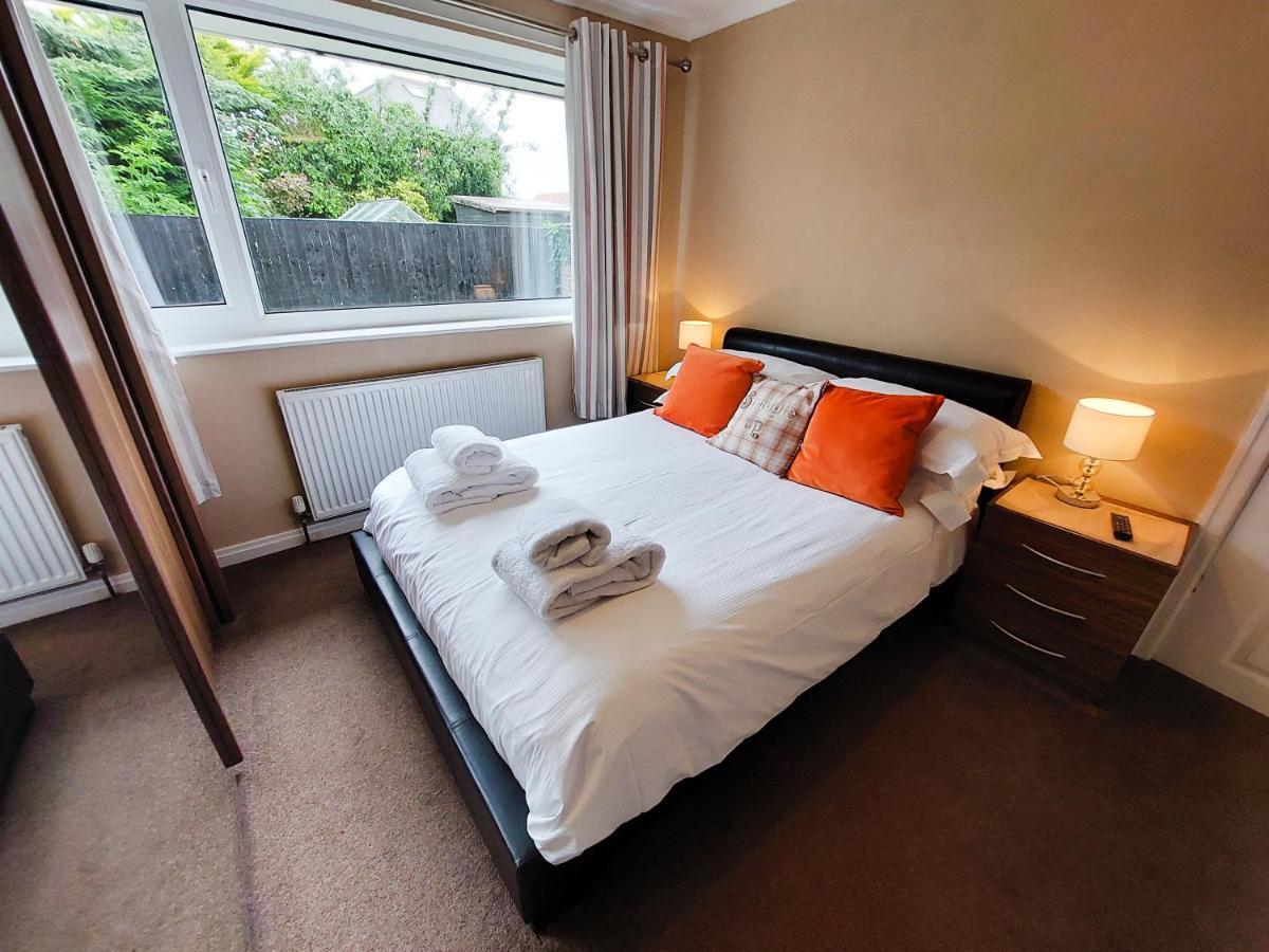 Spring Gardens Holiday Bungalow Кейтън Екстериор снимка